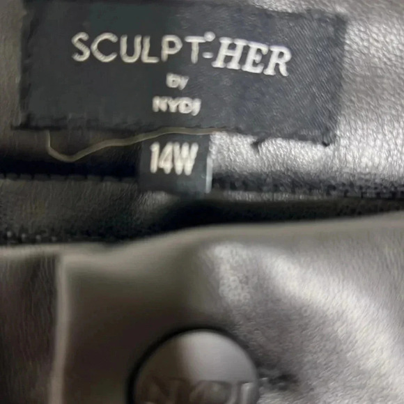 NYDJ NEW  Faux Leather Marilyn Straight Pants In Plus Size 14w NWT - Picture 5 of 10